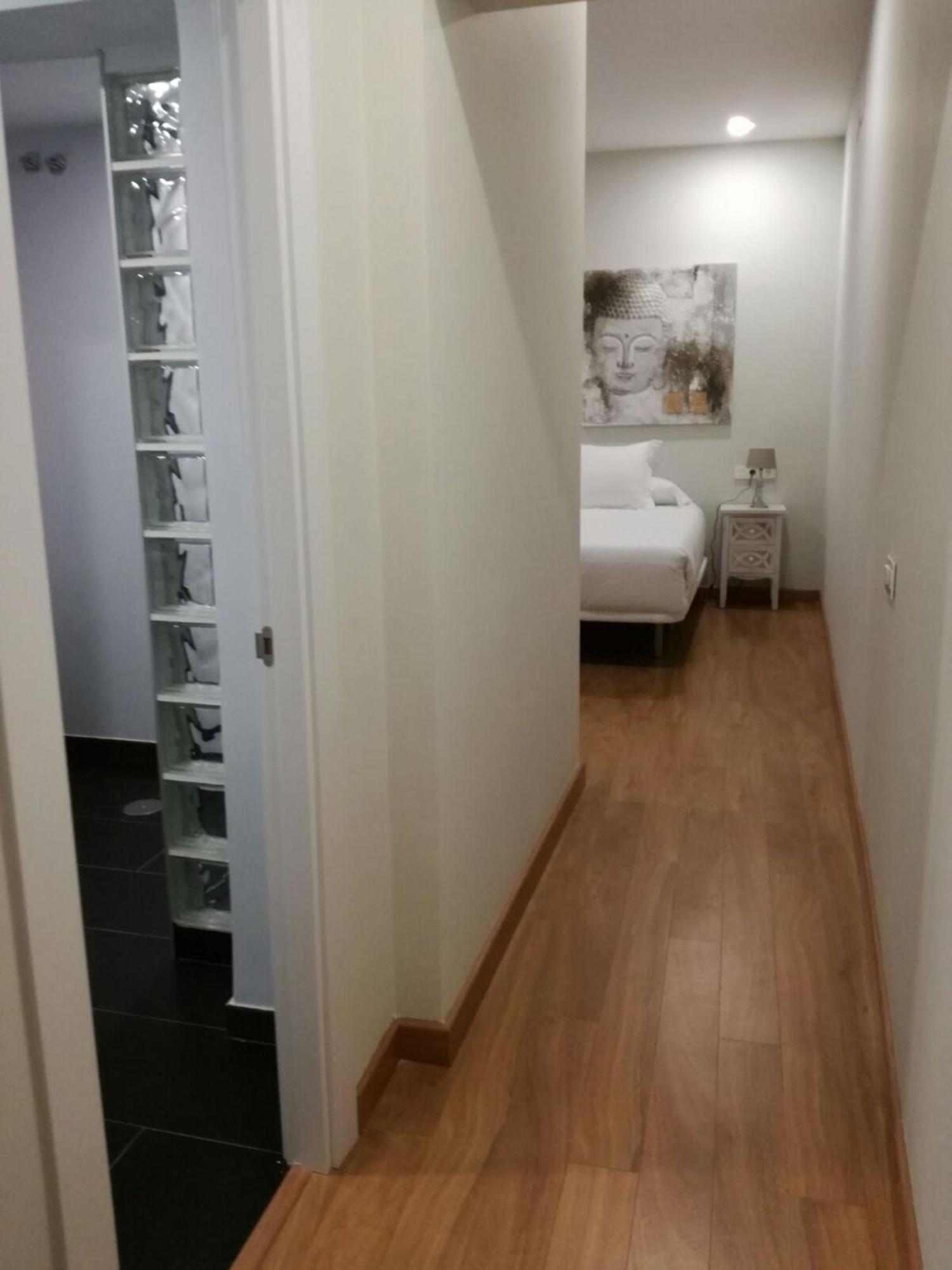 מדריד Los Amigos Vip Rooms מראה חיצוני תמונה