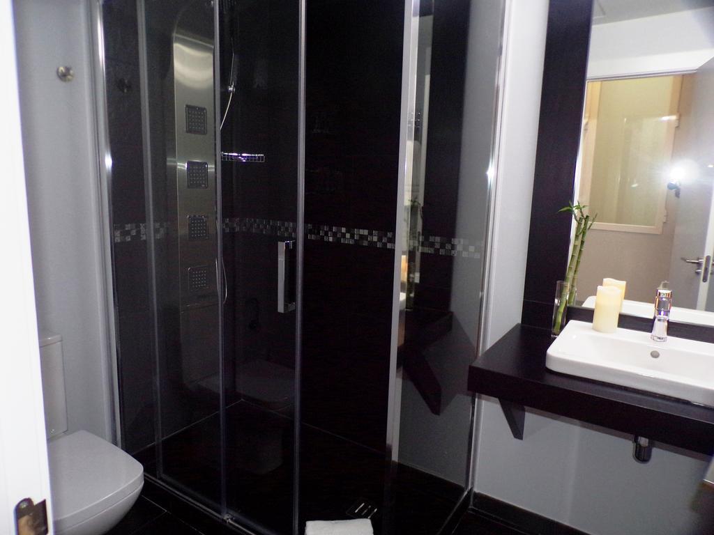 מדריד Los Amigos Vip Rooms מראה חיצוני תמונה