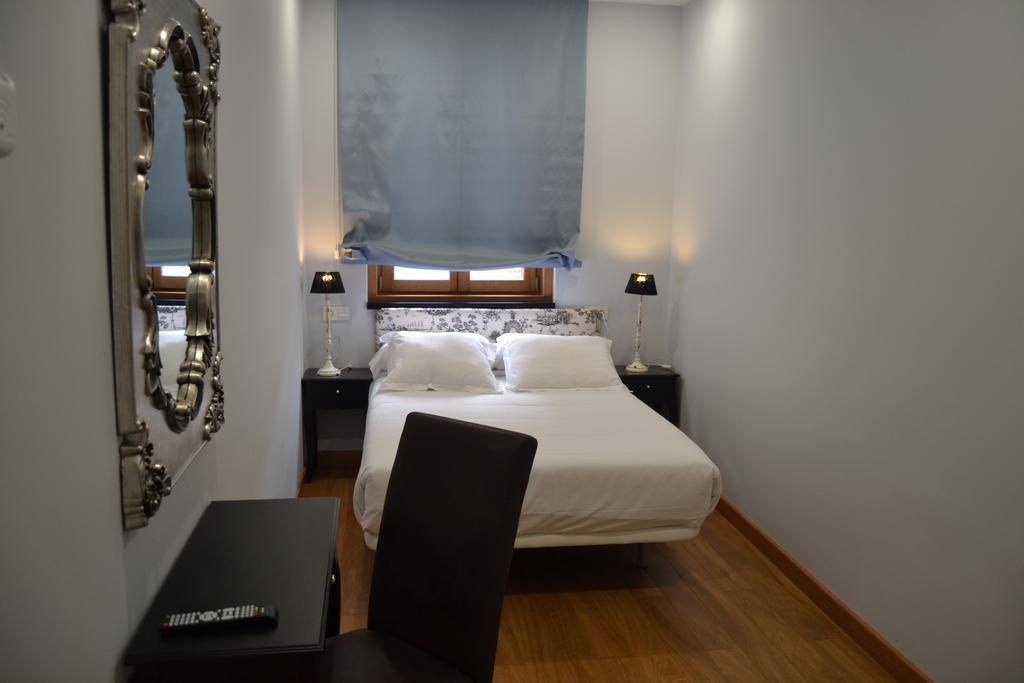 מדריד Los Amigos Vip Rooms מראה חיצוני תמונה